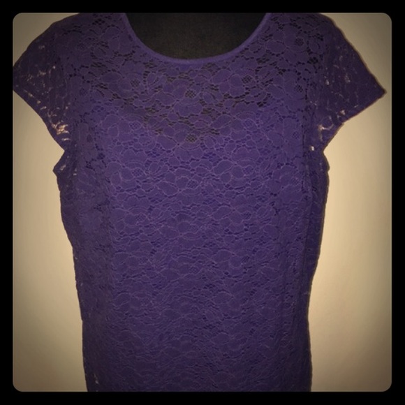 Liz Claiborne Tops - Liz Claiborne royal blue lace blouse 2x